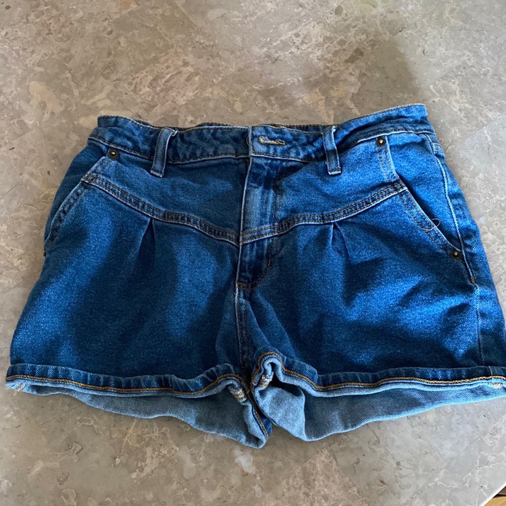 Vintage short skirt